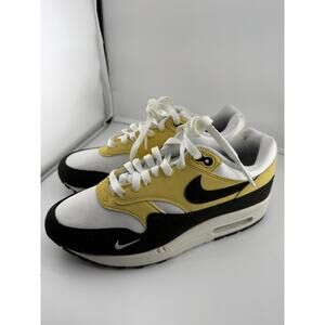 Nike Air Max 1 ‘87 US Women’s Saturn Gold Black Women Size 9